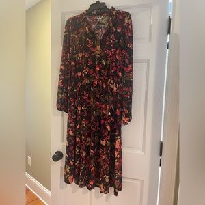 Pretty Anne Klein floral dress